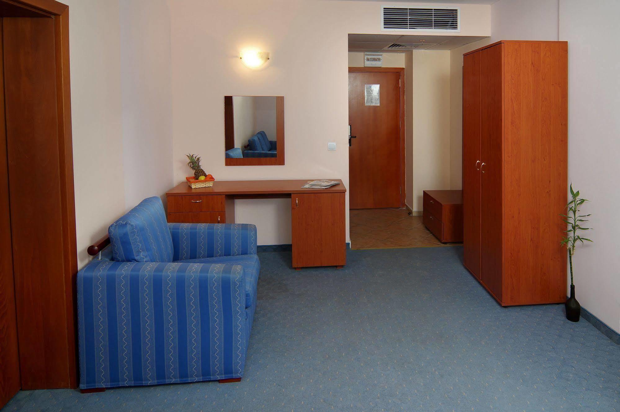 Royal Beach Hotel Sozopol Exterior photo
